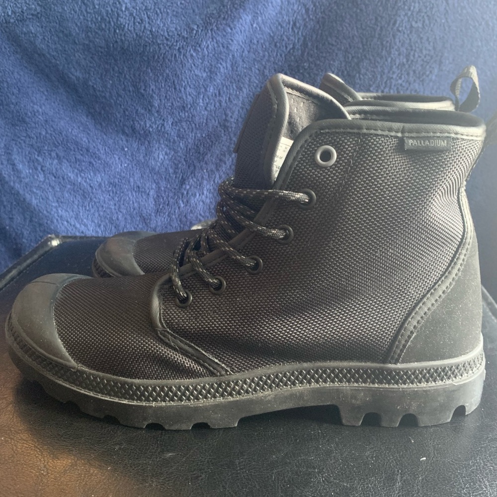 Black waterproof palladium Hi Originale boots